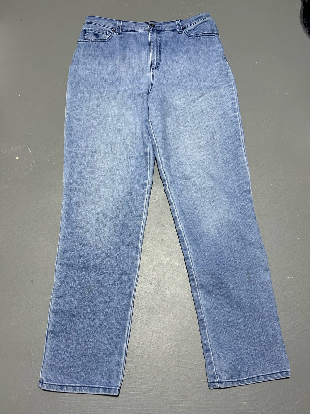 Gloria Vanderbilt Amanda Missy Denim Blue Jeans (Women’s Size 10)
